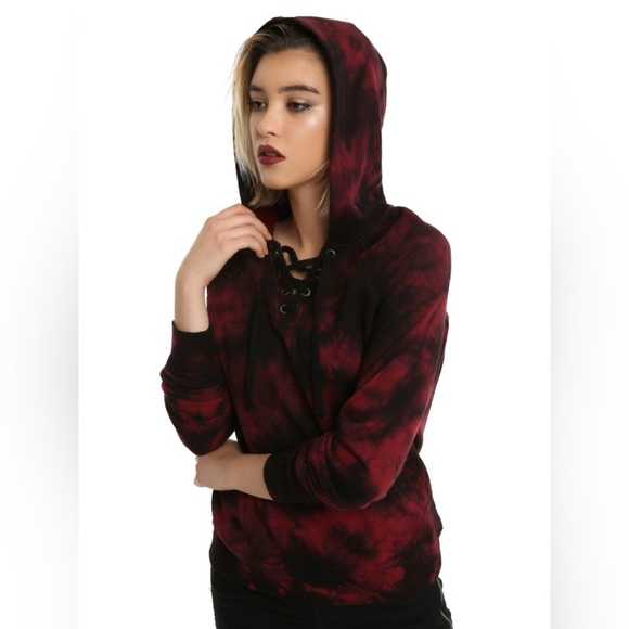 Hot Topic Women Burgundy Tie-Dye Hoodie - Picture 2 of 9